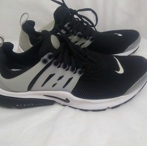 Nike Presto Running Shoes Euc